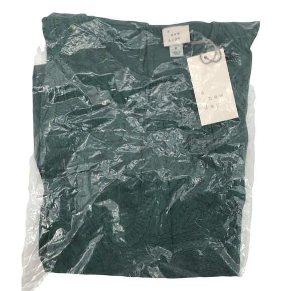 A New Day Women's Puff Sleeve Round Neck Paisley Green Blouse Top Choose S or M - Picture 10 of 13